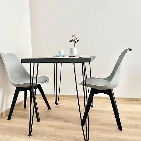 Lägenhet Joy Plac Wolnosci 6 *